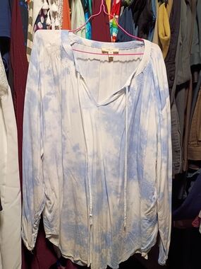 Como Blu Blue Tie-Dye Peasant Blouse